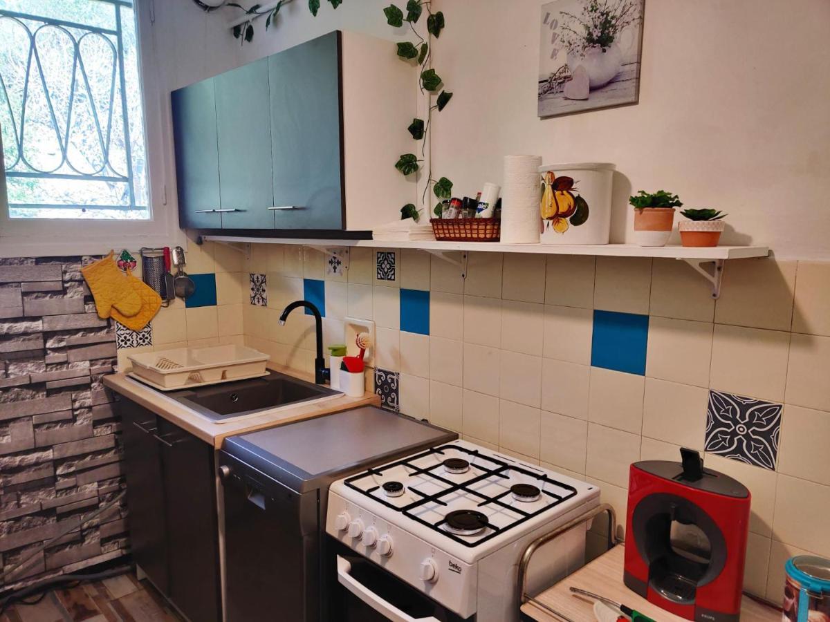 Vintage Flat On Bay - Free Car Park *